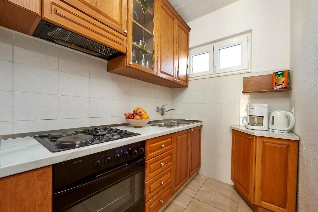 Apartments With A Parking Space Mavarstica, Ciovo - 17821 Trogir